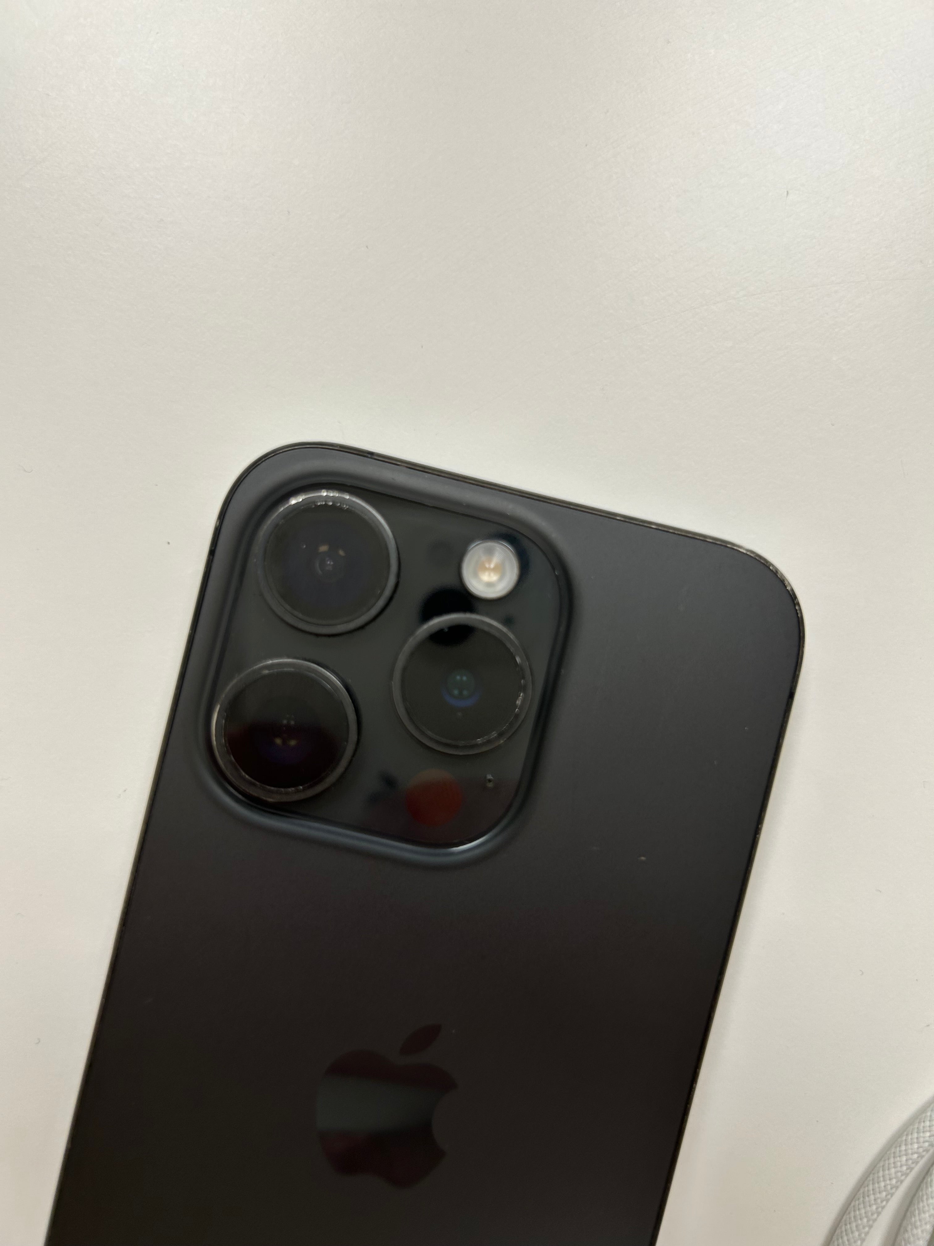 iPhone 15 Pro PANTALLA COMPATIBLE