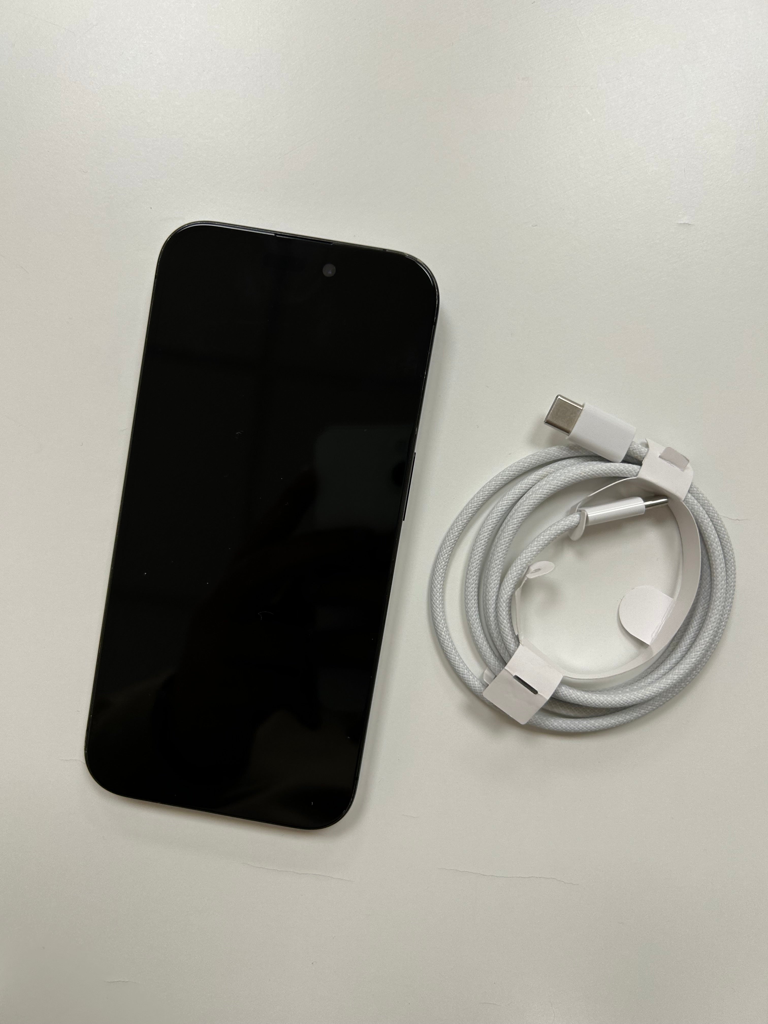 iPhone 15 Pro PANTALLA COMPATIBLE